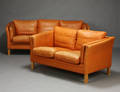 Dansk møbelproducent. Tre- og to-pers. sofa 2