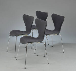 Arne Jacobsen. Fire Syveren stole. 4