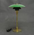 Poul Henningsen 1894 - 1967. PH 32 bordlampe
