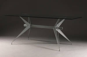 Italiensk design. Spisebord