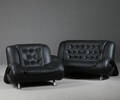 2 pers.sofa og lænestol med sort læder, forkromede ben 2