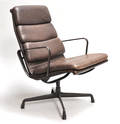 Charles Eames. Soft Pad lænestol, Model EA-215