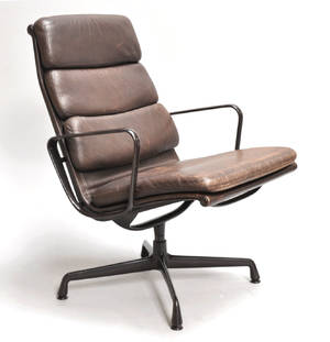 Charles Eames. Soft Pad lænestol, Model EA-215