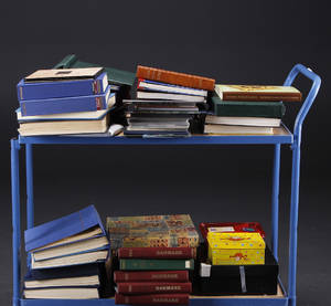 Stor samling frimærker, førstedagskuverter og mapper fra verdenslande