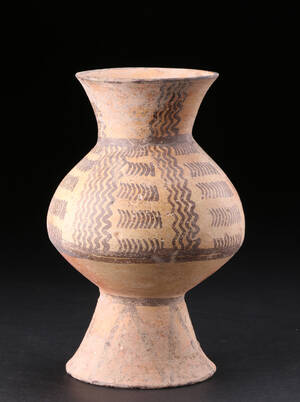 Vase af guligt ler, formentlig Tepe Siyak, ca. 3000 f. Kr