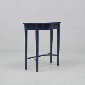 Konsolbord, Bemålad