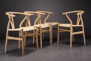 Hans J. Wegner. Sæt på fire Y- stole, model CH-24, eg 4 