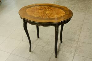 Lampbord, intarsia