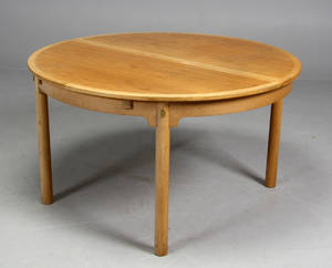 Børge Mogensen. Cirkulært spisebord med udtræk fra Øresundsserien, model 141 3