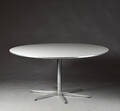  Arne Jacobsen. Cirkulært spisebord 