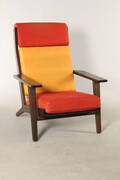 Hans J. Wegner. Højrygget lænestol model GE-290A, mørkt egetræ,