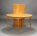 Dansk møbelproducent. Spisebord