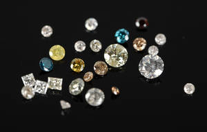 Samling diverse uindfattede diamanter - 3.04 ct.