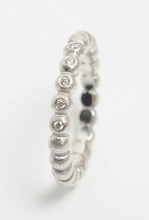 Scrouples, ring med brillanter, 14 kt. hvidguld