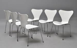 Arne Jacobsen. Sæt på seks stole, Syveren , model 3107 6