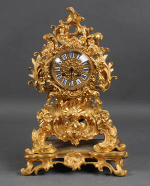 Fransk kaminur, lueforgyldt bronze,1800-tallet