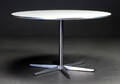 Arne Jacobsen cirkulært spisebord 