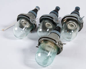 Vier kleine Werkslampen  Industrielampen  Industrieleuchten 4
