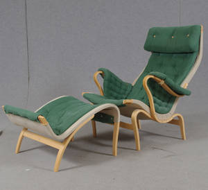 Bruno Mathsson, fåtölj Pernilla 69, med fotpall