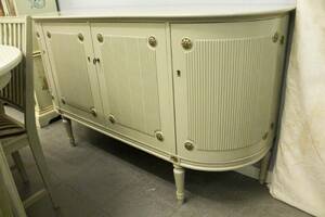 Sideboard, Gustaviansk stil