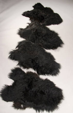 Økologisk islandsk fåreskind - long wool. Sort. Str. XL. 4