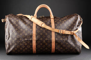 Louis Vuitton. Weekendtaske  rejsetaske. Model Keepall 60. Monogram canvas.  Denne vare er sat til omsalg under nyt varenummer 4680053
