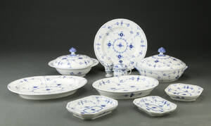 Royal Copenhagen. Musselmalet service af porcelæn 10