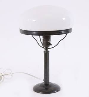 Bordslampa, 1900-talets första hälft