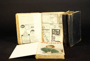 Fire bind Hjemmet indbundet i halvlæder, 1924 - 1927. Årgang 1926