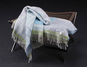 Designers Guild, to børneplaider 2