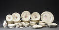 Royal Copenhagen. Kaffe-Middagsservice af porcelæn. Friisenborg 64