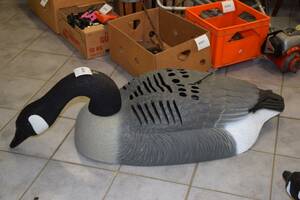 Vätte svan, i plast, L 100x50 cm