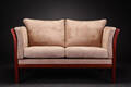 Dansk møbelproducent. To-pers. sofa