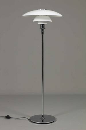 Poul Henningsen. PH 4½ - 3½ standerlampe 