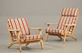 Hans J. Wegner Høj- og lavrygget lænestol, model GE-290 2