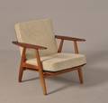 Hans J. Wegner Armstol af teak og eg, Cigaren, model GE-240