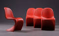 Verner Panton 1926-1998 Fire røde Panton Chair Design 1967 4.