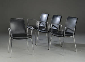 Jorge Pensi. Sæt på fire armstole, model Gorka 4 