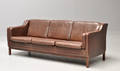 mogens hansen. Tre-personers sofa i læder