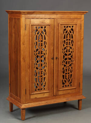 Orientalsk skab, teaktræ