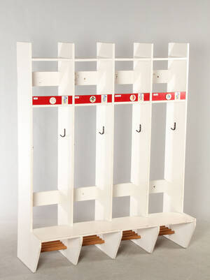Institutionsgarderobe møbel.