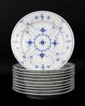 Royal Copenhagen. Musselmalet, riflet. Ti middagstallerkener 10