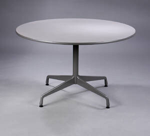 Charles Eames. Vintage Segmented Table, rundt bord, Ø 121 cm.