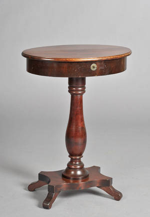 Sybord af mahogni, ca. 1900