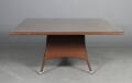 Firkantet havebord , brunt polyrattan 