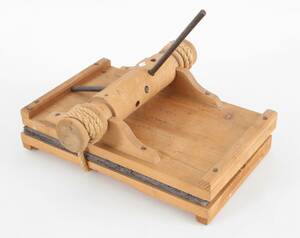 Press, 1900-talets första hälft