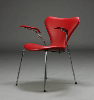 Arne Jacobsen. 7er armstol