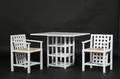 Charles Rennie Mackintosh 1868-1928. Square Gate Leg Table og to Candida armstole 3