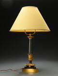 Bordlampe i empirestil af forgyldt og patineret bronze, 1900-tallet 
