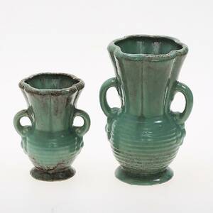 VASER. Två stycken, grönglaserade.